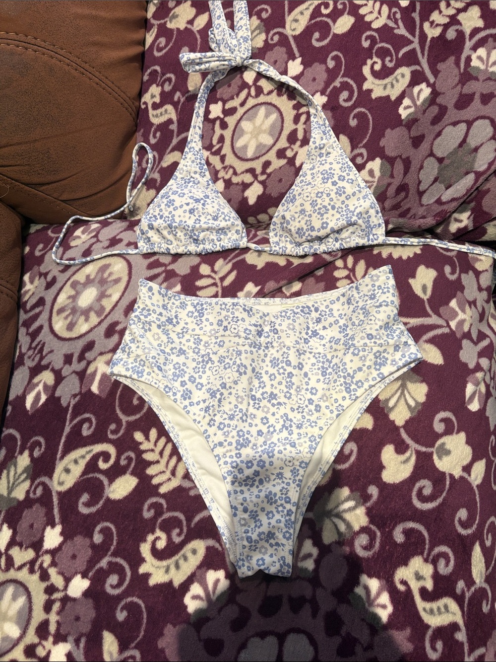 Hollister White & Light Blue Floral Bandeau Bikini Set - XS Top, S Bottom